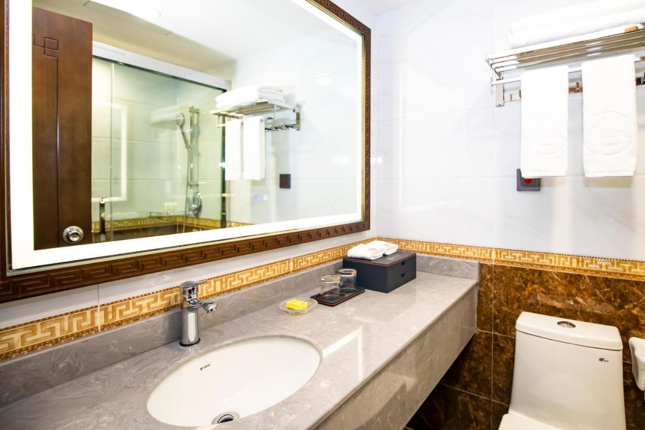 Fu Hua Hotel Macau Exterior photo